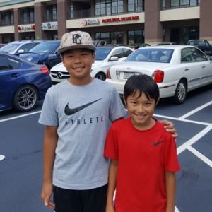 Meet your Posher, Yinie